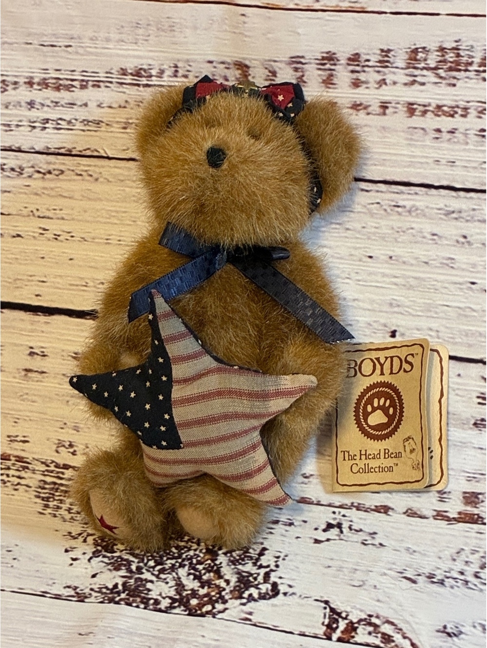 NWT Y2K Vintage Boyds Head Bean Collection bear plush with patriotic star pillow